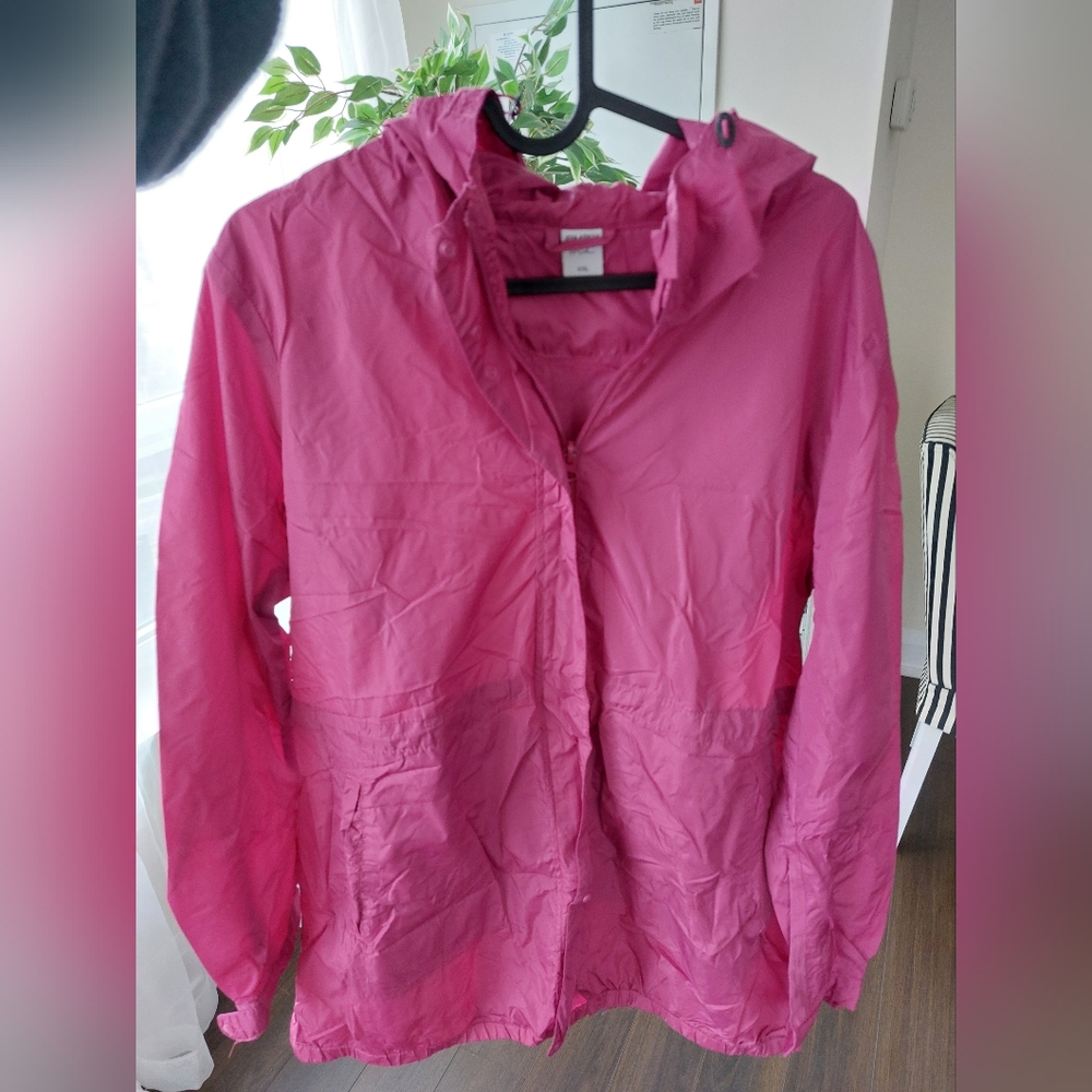 Women Windbreaker Jacket With Hood